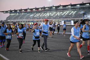 BIB: 52038
                            <button type="button" onclick="openModal(10463251)" class="btn btn-primary btn-sm float-right btn-popup" data-toggle="modal" data-target=".modal-high-quality">
                        <i class="fas fa-shopping-cart"></i> Add to Cart
                    </button>
                                            <button type="button" onclick="isThisMe(10463251, true)" class="btn btn-success btn-sm float-right btn-popup btn-isme hidden" data-toggle="tooltip" data-placement="bottom" title="นี่คือรูปของคุณใช่ไหม คลิกที่นี่เพื่อเอาเข้าอัลบั้ม">
                        <i class="fas fa-plus"></i> Add to album
                    </button>
                    <button type="button" onclick="isThisMe(10463251, false)" class="btn btn-warning btn-sm float-right btn-popup btn-isnotme hidden">
                        <i class="fas fa-ban"></i> Remove from album
                    </button>